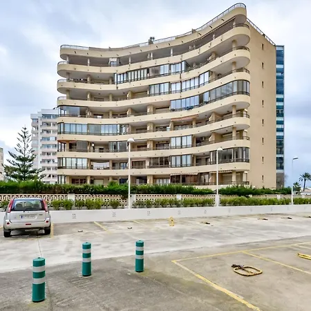Casa Auri Con Piscina, Wi-fi Y Parking Gratis Appartamento *